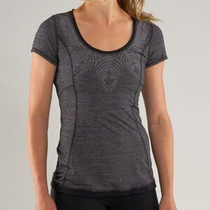 Lululemon Run: Silver Bullet Short Sleeve Tech Size 4